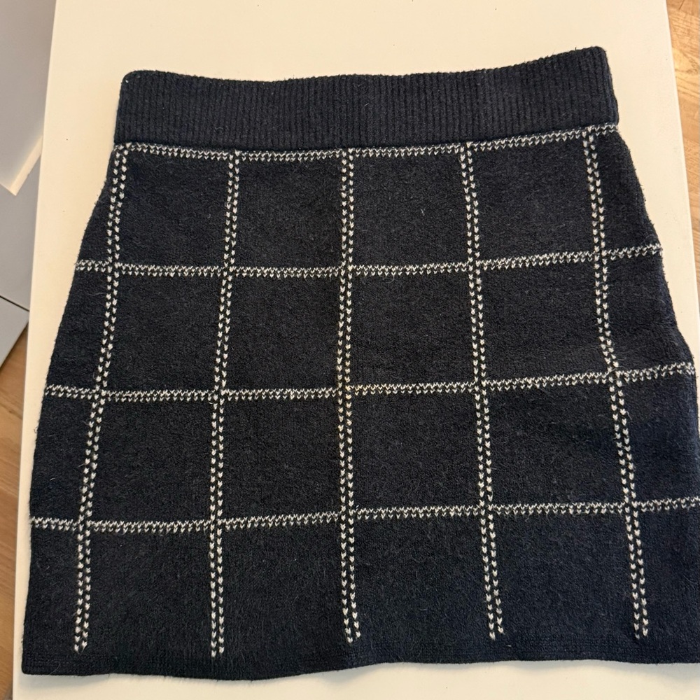 a new day Black and White Grid Pencil Skirt